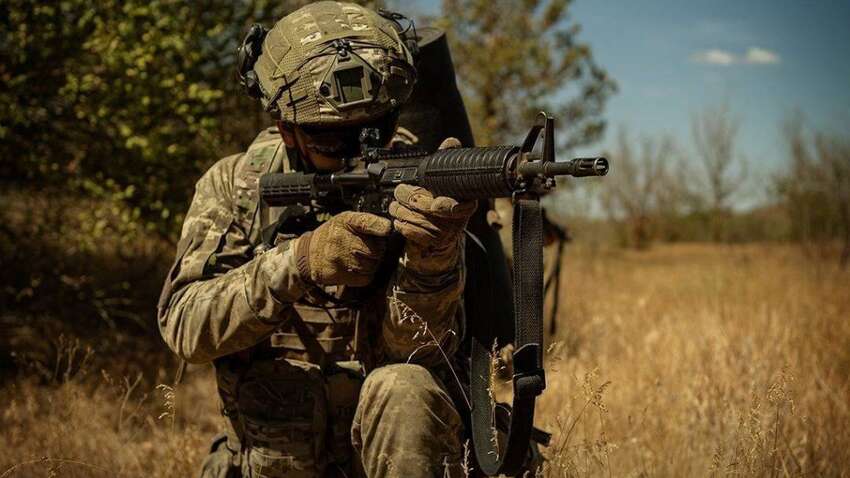 Пекельна доба на фронті: масовані штурми та авіаудари Пекельна доба на фронті: масовані штурми та авіаудари