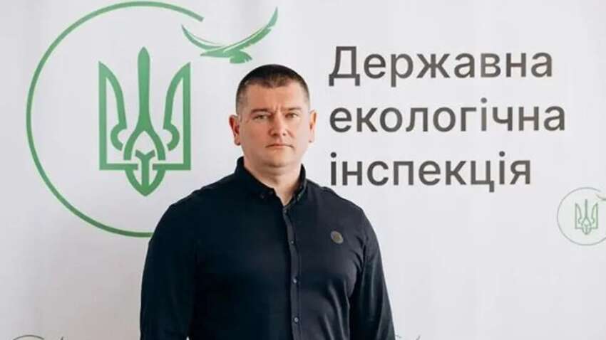 Более 600 тысяч долларов нашел в гараже бабушки: глава Госэкоинспекции объяснил свое состояние Более 600 тысяч долларов нашел в гараже бабушки: глава Госэкоинспекции объяснил свое состояние