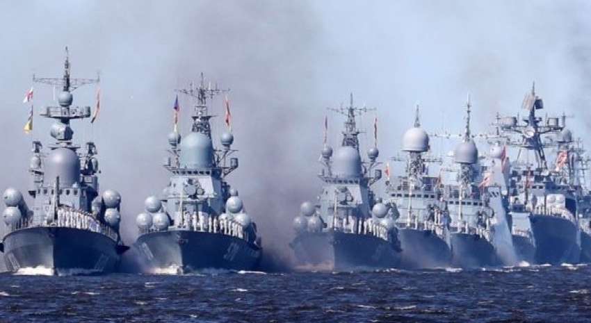 Скрыться не удалось: разведка Британии показала, где РФ прячет корабли Черноморского флота