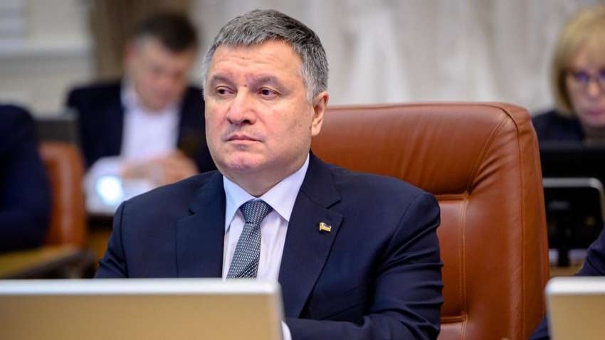 "Вы заигрались": министр Аваков пригрозил мэру Черкасс 