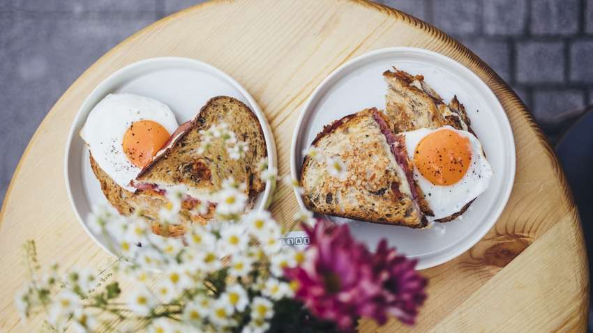 Как завтракать, чтобы снизить уровень холестерина