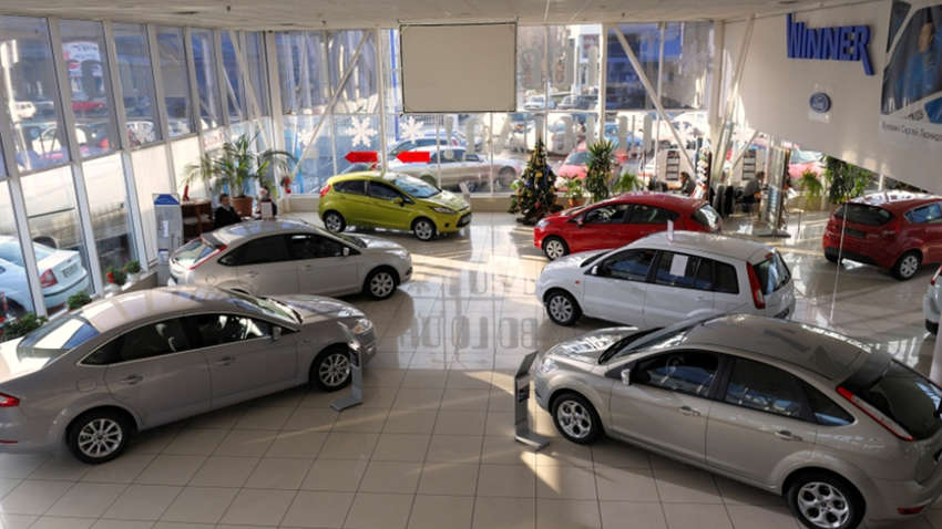 Після введення карантину в Україні стали рідше реєструвати нові легкові авто