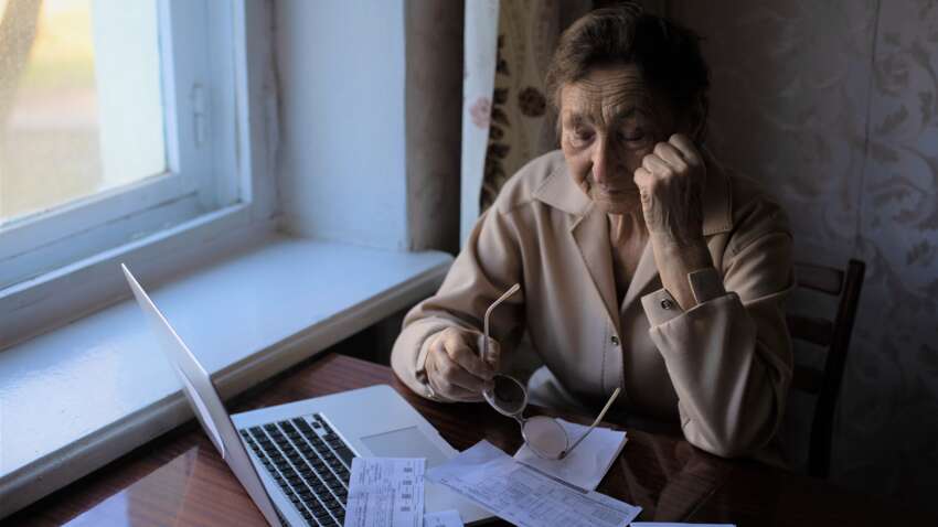 Долги по коммуналке в Украине: арест имущества, блокирование счетов и изъятие автомобилей – что чревато для должников