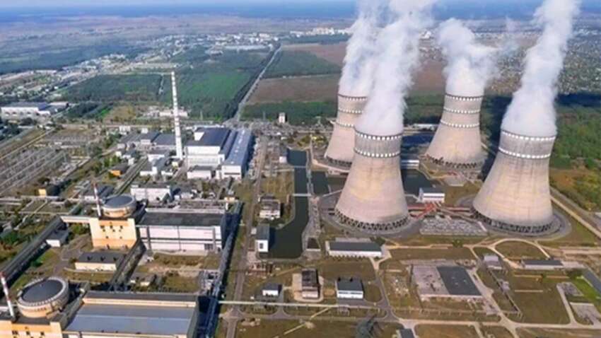 В МАГАТЭ сделали тревожное заявление об украинских АЭС после нового российского обстрела 