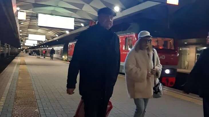 Пугачева вернулась в Россию