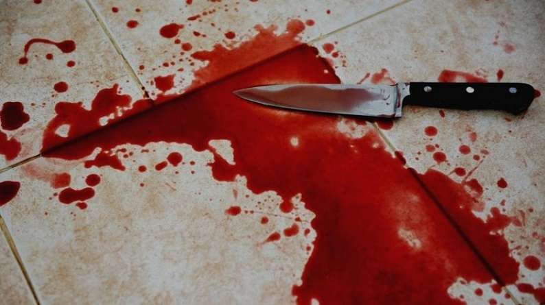 На Одещині школяр спробував зарізатися прямо в ліцеї: відомі моторошні подробиці