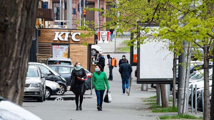 Жесткий контроль, налоговое бремя и тяжелая осень: худшие сценарии выхода Украины из карантина