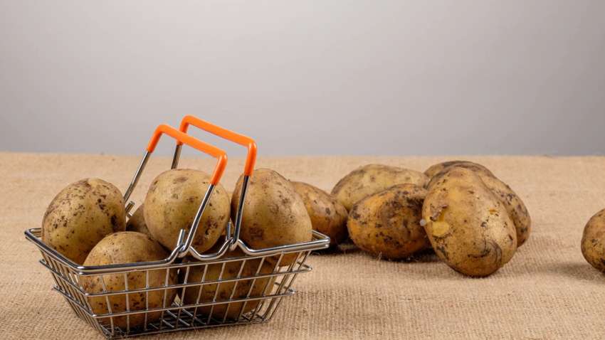 Парень целую неделю ел одну картошку и показал, что из этого получилось (ВИДЕО) 