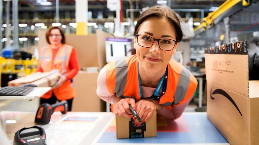 Стоит ли ехать на заработки: украинка назвала минусы жизни в Польше