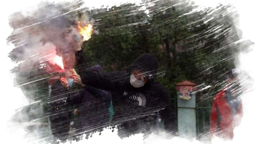 Нападки национал-радикалов на партию Медведчука – это уничтожение демократии в Украине, - политолог