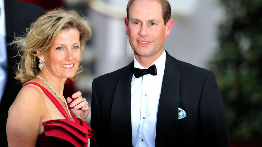 Принц Эдвард и герцогиня Софи отмечают серебряную свадьбу