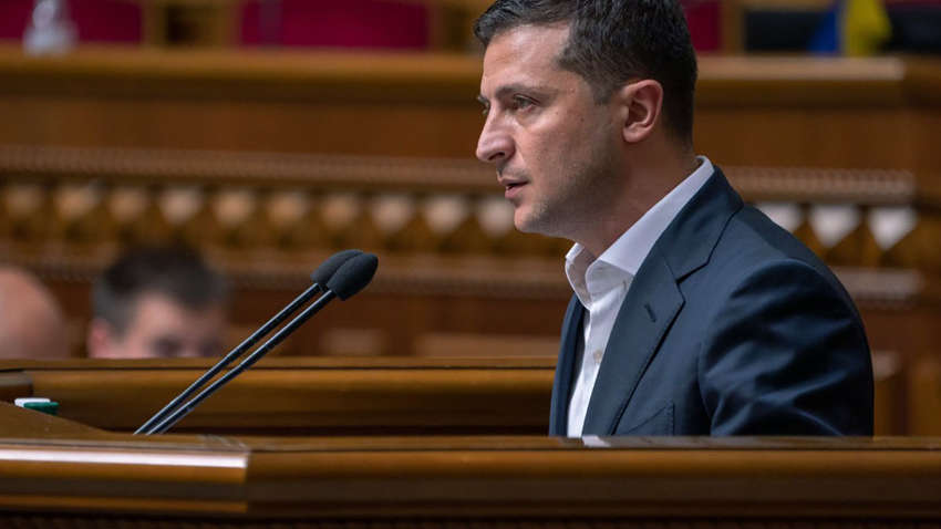 Зеленский не собирается распускать Раду