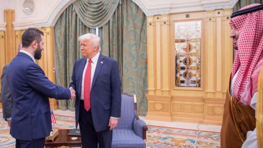 Трамп пожал руку человеку, за голову которого в США давали 10 млн долларов