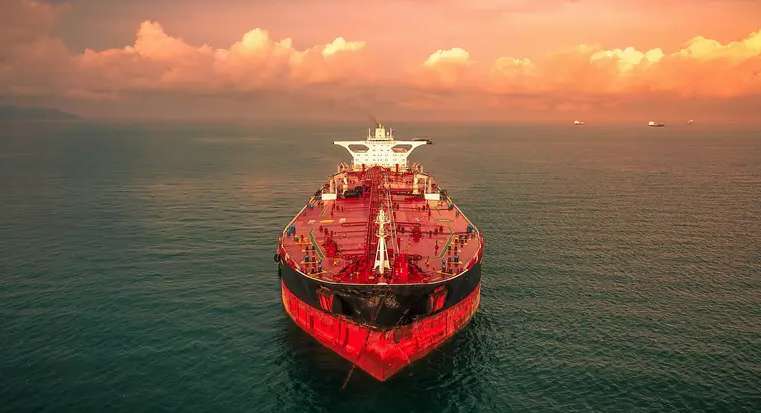 Почему санкции Зеленского против теневого флота РФ могут быть имитацией борьбы Почему санкции Зеленского против теневого флота РФ могут быть имитацией борьбы