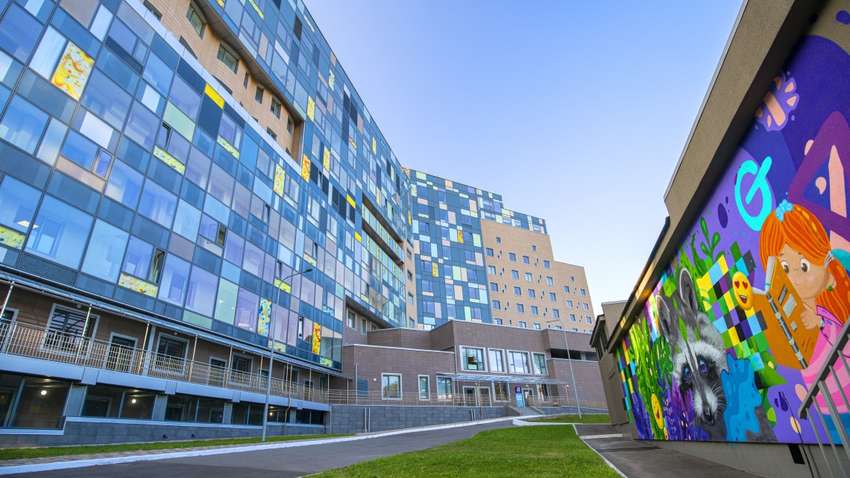 В Україні вперше успішно відбулася трансплантація нирок і серця трьом пацієнтам від одного померлого донора