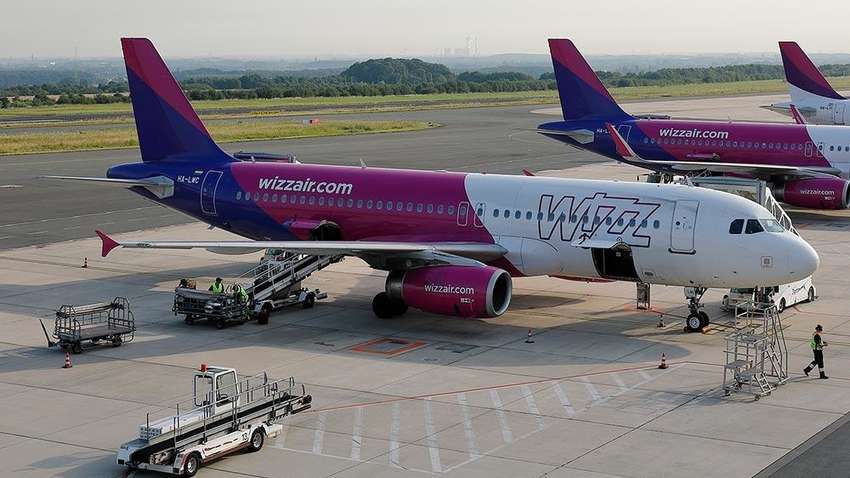 Wizz Air за два тижні скасував 50 вильотів з Києва 