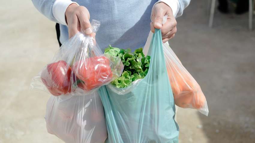 Кінець епохи пластику: Європейський Союз каже 'ні' одноразовим пакетам Кінець епохи пластику: Європейський Союз каже 'ні' одноразовим пакетам