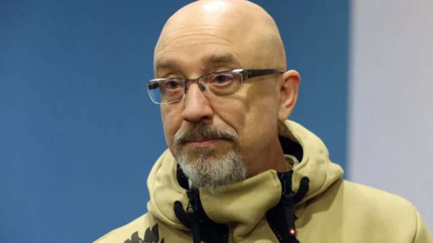 Резніков назвав дату, коли Україна почне використовувати винищувачі F-16 Резніков назвав дату, коли Україна почне використовувати винищувачі F-16