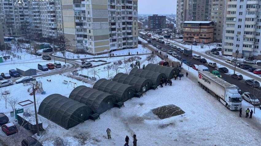 Голова Деснянської РДА: на Троєщині є загроза замерзання труб водогону, готуємося рити ями для вбиралень