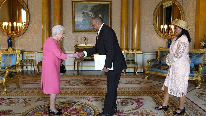 Королівська сім'я Великобританії шукає спеціаліста з соцмереж