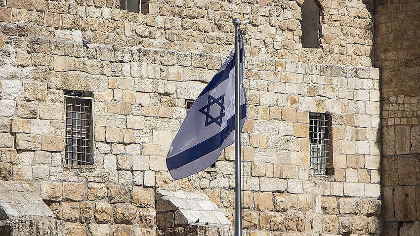 О чем говорит ответ Израиля Ирану: удалось ли избежать большой войны