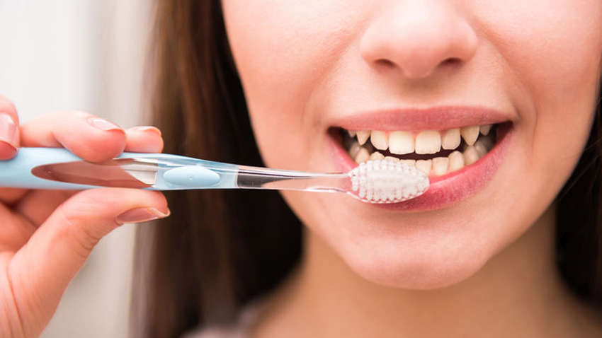 Як випадання зубів впливає на тривалість життя