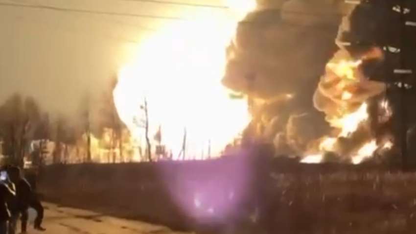 Дроны попали точно в цель: какой крупнейший НПЗ в России приостановил работу Дроны попали точно в цель: какой крупнейший НПЗ в России приостановил работу