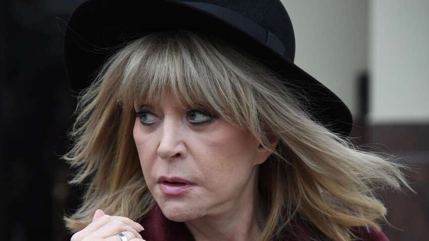 Алла Пугачова у новий спосіб висловила свою громадянську позицію Алла Пугачова у новий спосіб висловила свою громадянську позицію