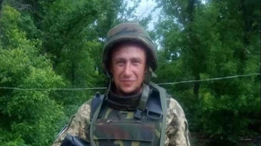 На Донбасі снайпери бойовиків вбили 41-річного військовослужбовця ЗСУ зі Львова На Донбасі снайпери бойовиків вбили 41-річного військовослужбовця ЗСУ зі Львова