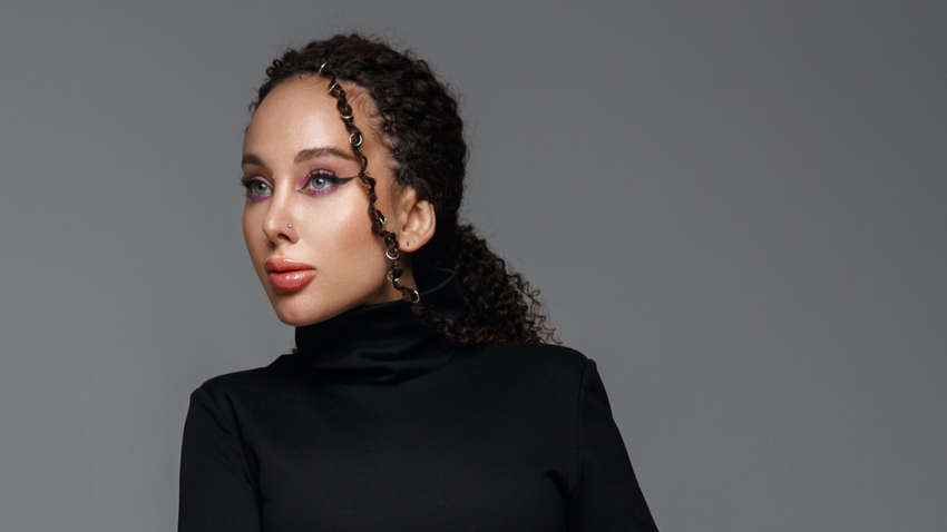 Відома співачка помирає від раку: українська артистка підтримала її 