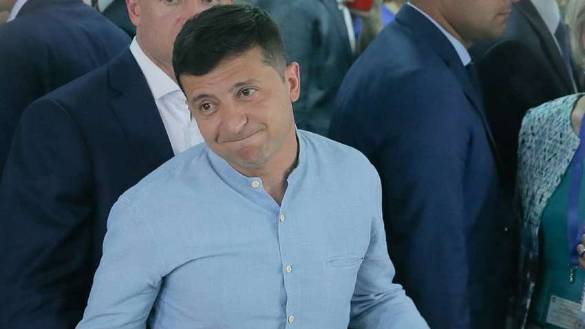 "Вы же человек, а не женщина": Зеленского раскритиковали за откровенный сексизм в словах