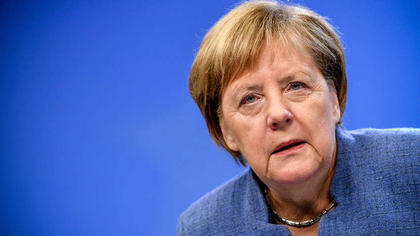 Меркель наполягла на продовженні санкцій проти Росії