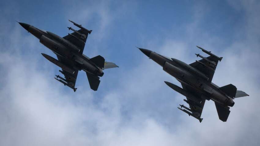 Украина потеряла истребитель F-16: что на самом деле произошло Украина потеряла истребитель F-16: что на самом деле произошло