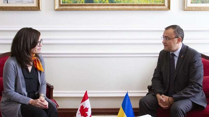 Новий посол Канади прибула в Україну  