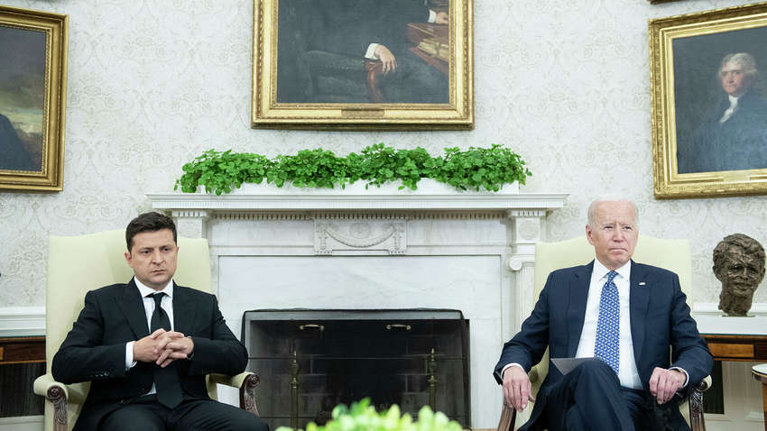 Розмова Байдена та Зеленського: чому Україну можуть поставити перед фактом