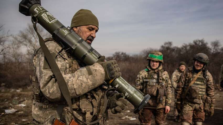 "Впереди интересная игра": эксперт оценил возможность Украины отказаться от перемирия "Впереди интересная игра": эксперт оценил возможность Украины отказаться от перемирия