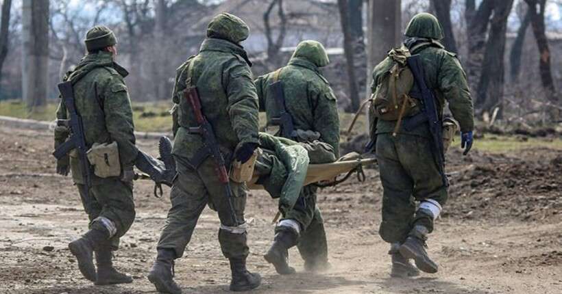 Російська армія тріщить по швах: контрактники-пенсіонери на передовій Російська армія тріщить по швах: контрактники-пенсіонери на передовій