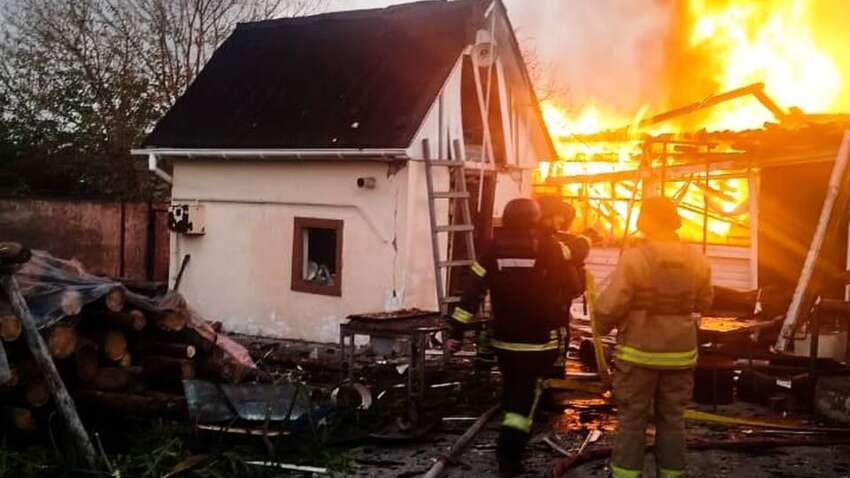 Фото родини, яка загинула сьогодні на Київщині: переїхали, бо буде спокійніше