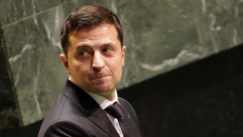 Зеленский пообещал защищать Юлию Мендель