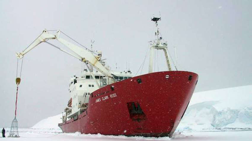 Україна придбала криголам James Clark Ross: скільки коштує британське судно Україна придбала криголам James Clark Ross: скільки коштує британське судно