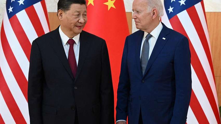 Китай взбешен. Американский ракетный крейсер вошел в воды Южно-Китайского моря