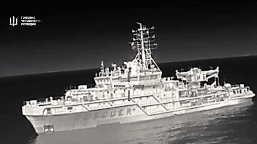 Почему РФ продолжает терять корабли в Черном море: чем вновь удивили ВСУ Почему РФ продолжает терять корабли в Черном море: чем вновь удивили ВСУ