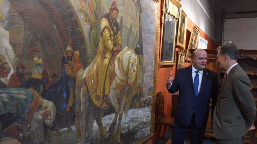 В Україну повернули картину, незаконно вивезену нацистами під час війни