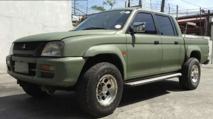 Двоє молодиків ошукували військових, яким потрібні були автівки