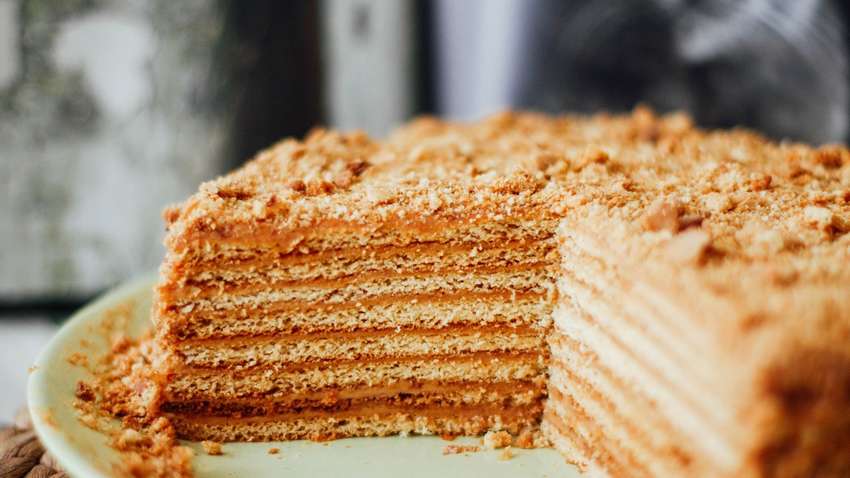 Як приготувати «Медовик» у домашніх умовах