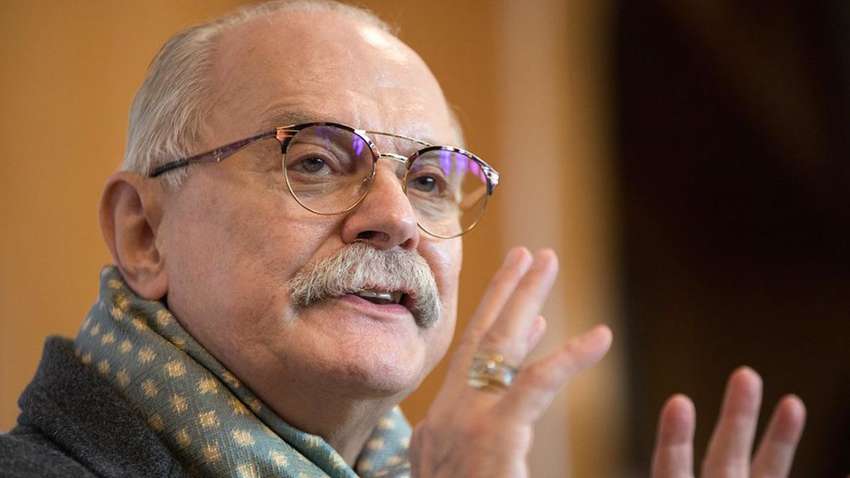 Улюблений кремлівський режисер заявив про переворот у Росії і терор 