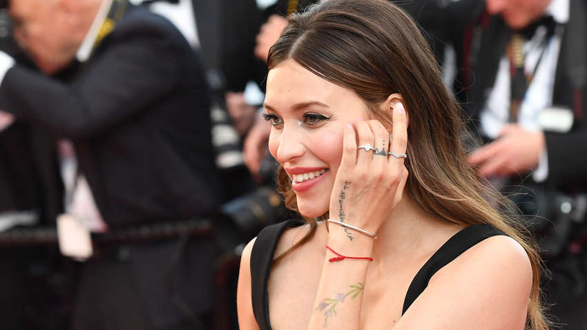 Російський Glamour позбавив Регіну Тодоренко титулу Жінка року за засудження жертв домашнього насильства