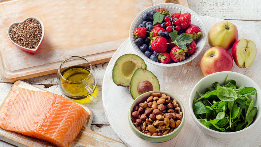 Диетологи перечислили продукты, подавляющие чувство голода