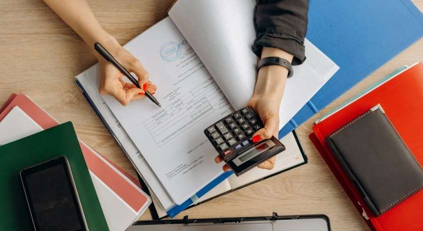 Парламент скасовує пільги та повертає перевірки для ФОП: до чого це призведе Парламент скасовує пільги та повертає перевірки для ФОП: до чого це призведе