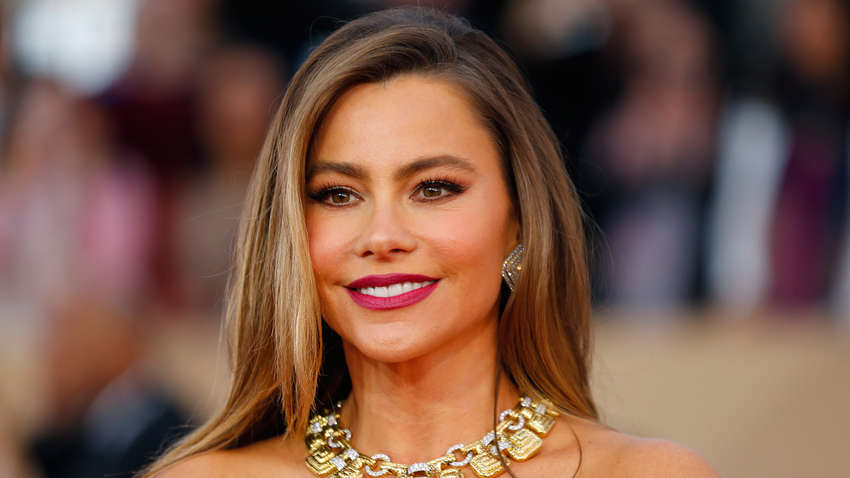 Найбільш високооплачувана актриса в світі здивувала знімком топлес (фото) Найбільш високооплачувана актриса в світі здивувала знімком топлес (фото)